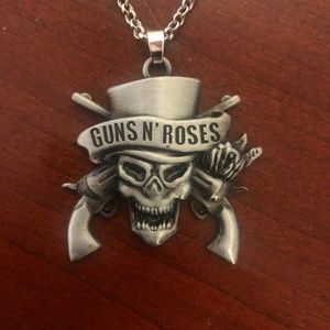 Guns N ‘Roses Logo Music Band Skeleton Keyсhain Pe